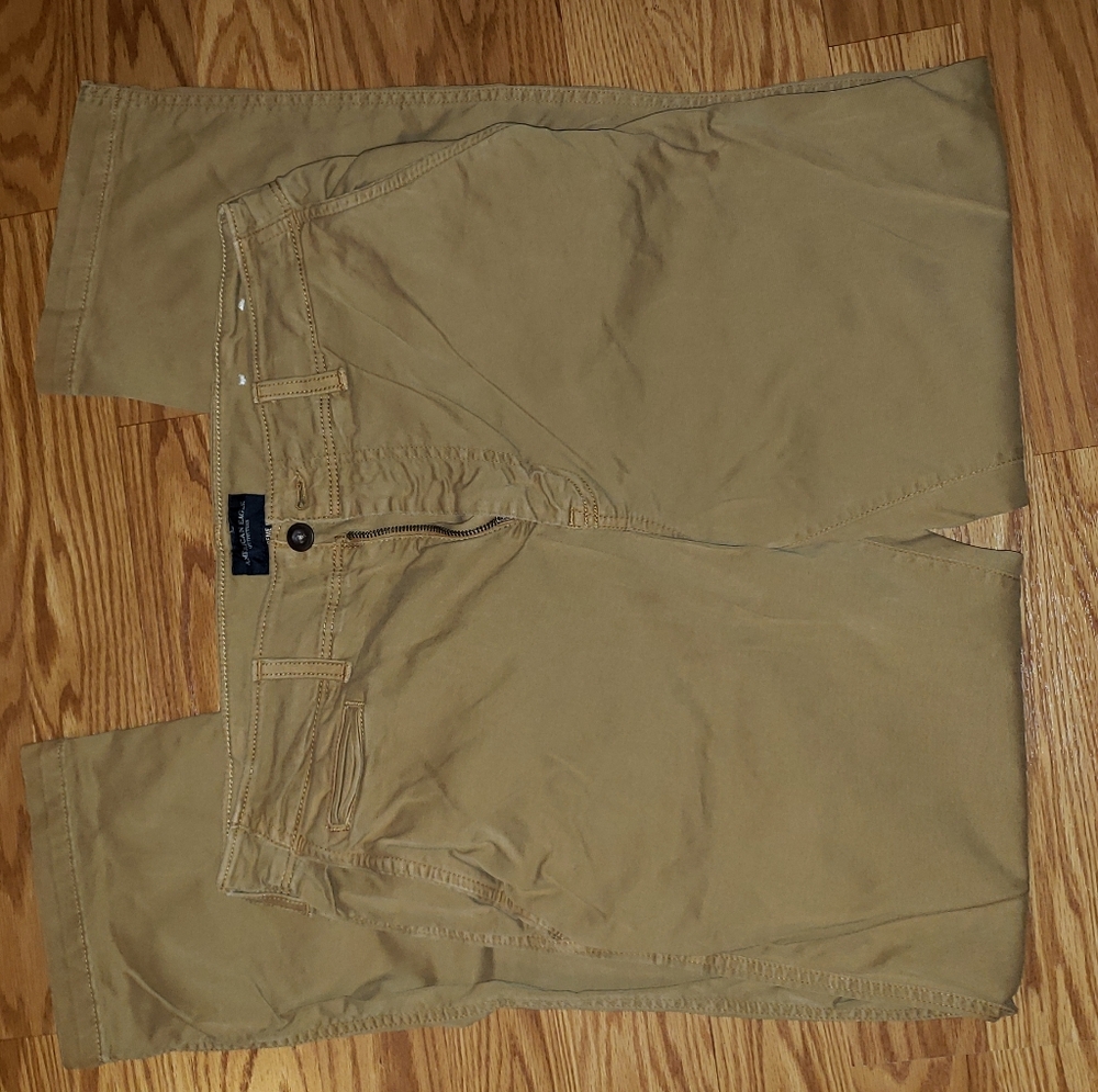American eagle extream flex khakis